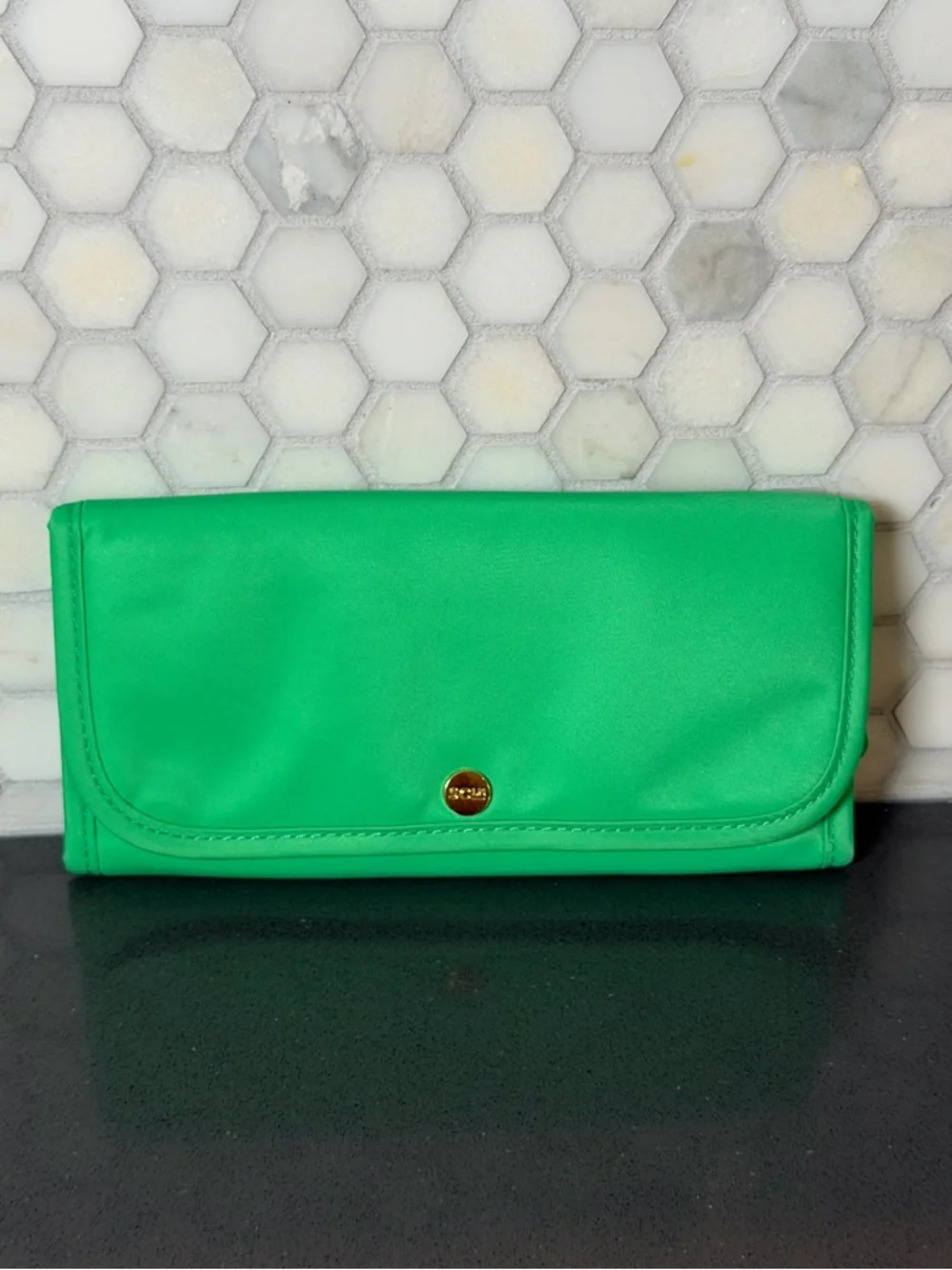 Stoney Clover‎ Lane Bright Neon Green Trifold Long Wallet EUC